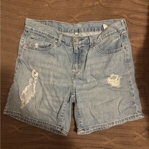 Levi’s midi shorts